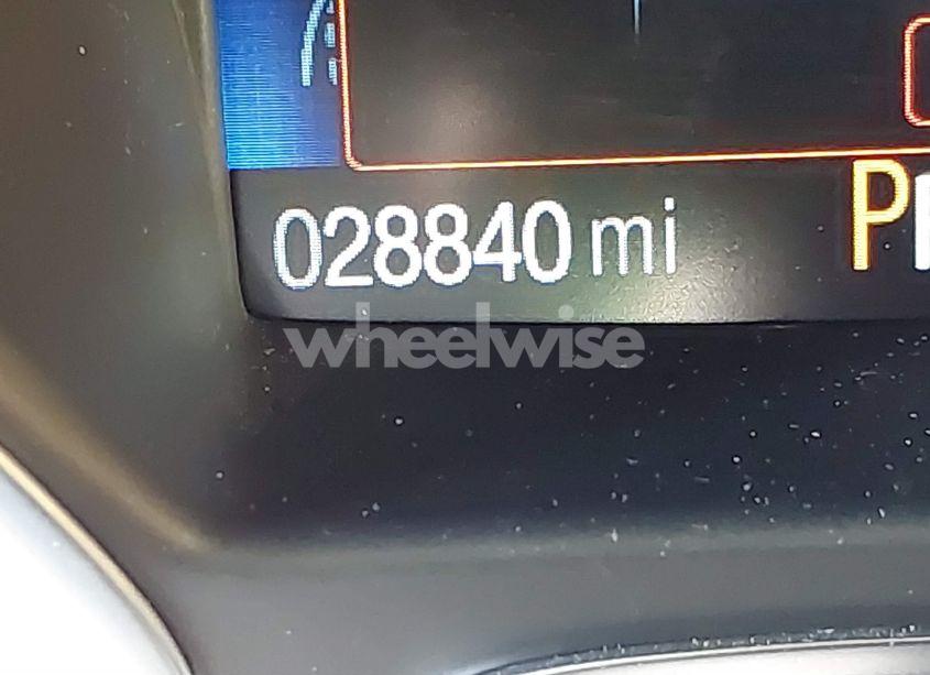 Photo 16 of 2019 Ford Escape SE (VIN 1FMCU9GD7KUA33969)