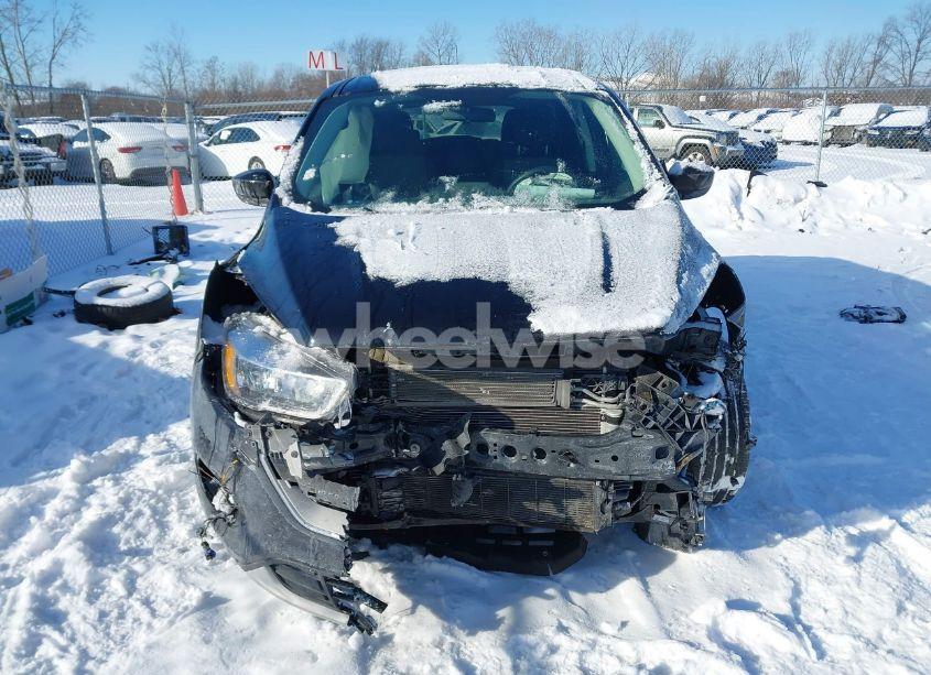 Photo 13 of 2019 Ford Escape SE (VIN 1FMCU9GD7KUC48770)