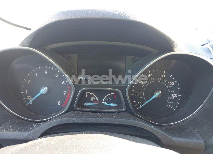 Photo 7 of 2019 Ford Escape SE (VIN 1FMCU9GD7KUC48770)