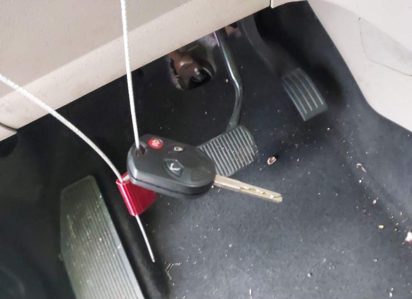 Photo 11 of 2017 Ford Escape SE (VIN 1FMCU9GD8HUA52670)