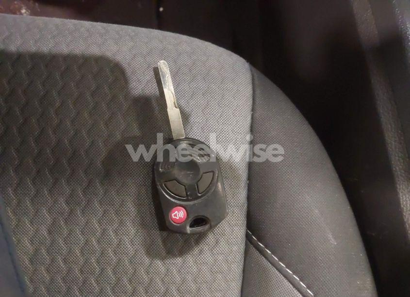 Photo 11 of 2017 Ford Escape SE (VIN 1FMCU9GD8HUB76020)