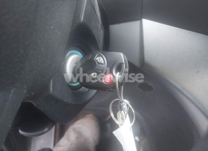 Photo 11 of 2017 Ford Escape SE (VIN 1FMCU9GD8HUB87051)