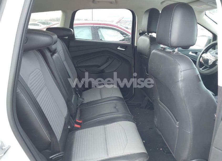 Photo 8 of 2017 Ford Escape SE (VIN 1FMCU9GD8HUB90418)