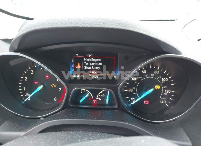 Photo 7 of 2017 Ford Escape SE (VIN 1FMCU9GD8HUC40654)