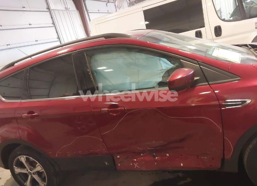 Photo 13 of 2017 Ford Escape SE (VIN 1FMCU9GD8HUC49564)