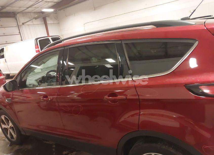 Photo 14 of 2017 Ford Escape SE (VIN 1FMCU9GD8HUC49564)
