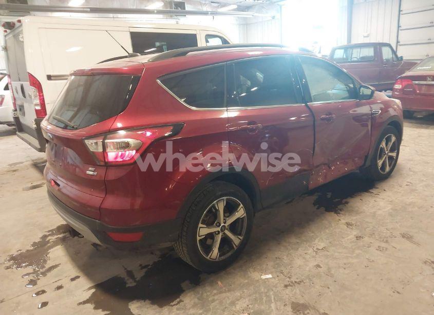 Photo 4 of 2017 Ford Escape SE (VIN 1FMCU9GD8HUC49564)