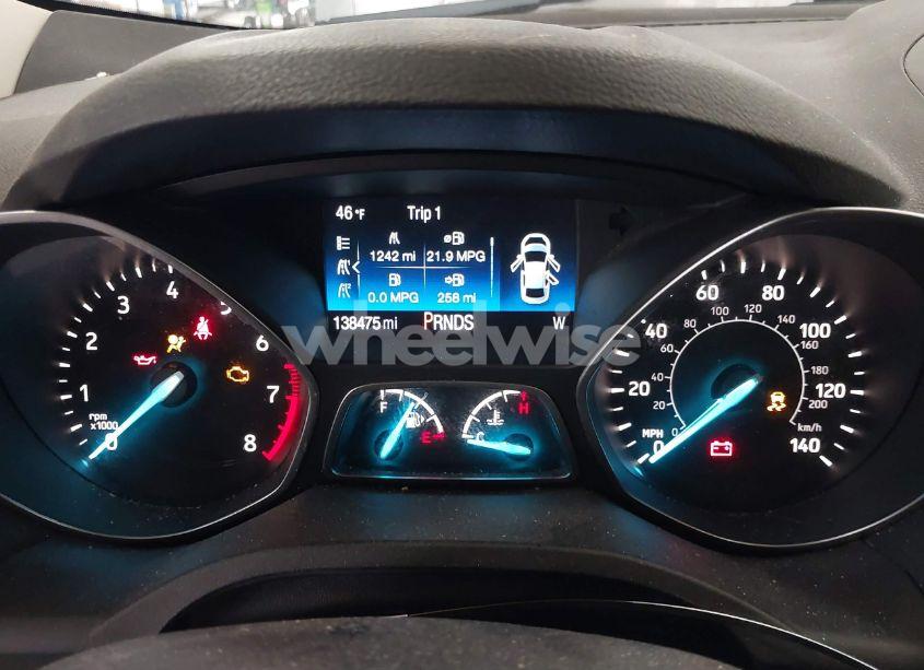 Photo 7 of 2017 Ford Escape SE (VIN 1FMCU9GD8HUC74870)