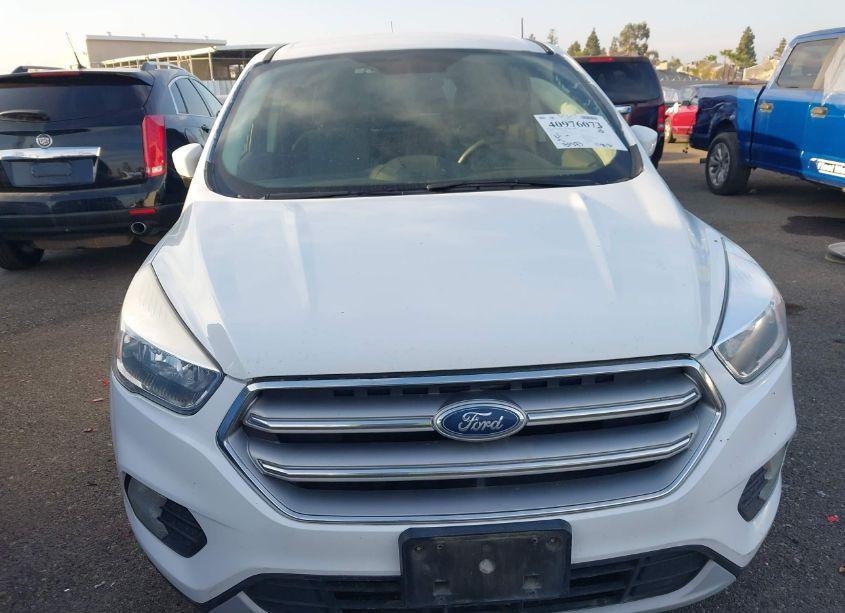 Photo 13 of 2017 Ford Escape SE (VIN 1FMCU9GD8HUC98666)