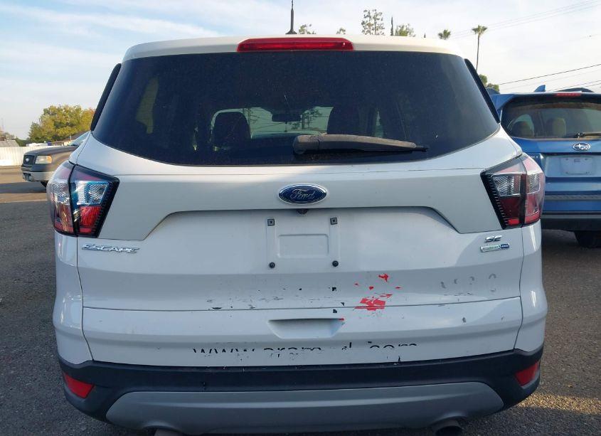 Photo 17 of 2017 Ford Escape SE (VIN 1FMCU9GD8HUC98666)