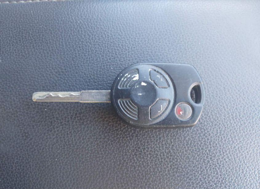 Photo 11 of 2017 Ford Escape SE (VIN 1FMCU9GD8HUE61350)