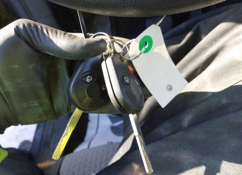 Photo 11 of 2017 Ford Escape SE (VIN 1FMCU9GD8HUE88564)