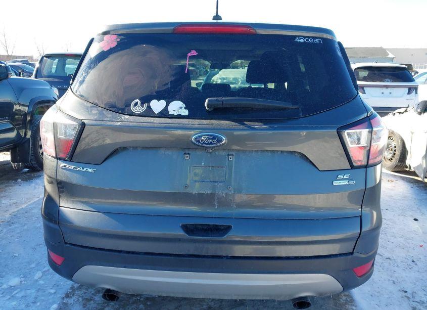 Photo 17 of 2017 Ford Escape SE (VIN 1FMCU9GD8HUE88564)