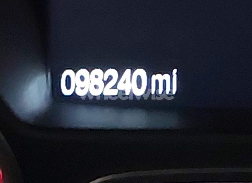 Photo 16 of 2018 Ford Escape SE (VIN 1FMCU9GD8JUC25710)