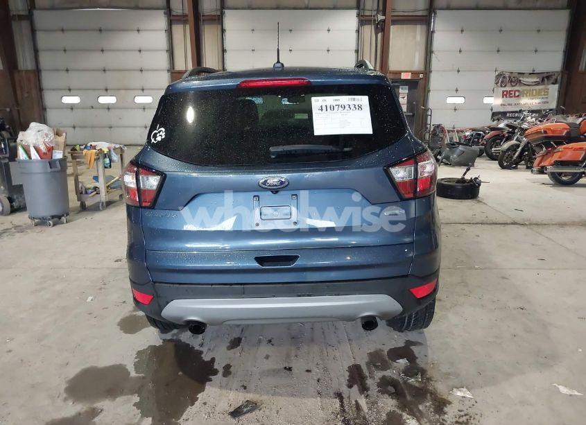 Photo 17 of 2018 Ford Escape SE (VIN 1FMCU9GD8JUC25710)