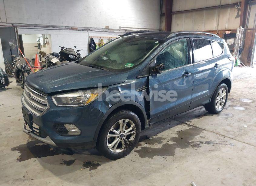 Photo 2 of 2018 Ford Escape SE (VIN 1FMCU9GD8JUC25710)