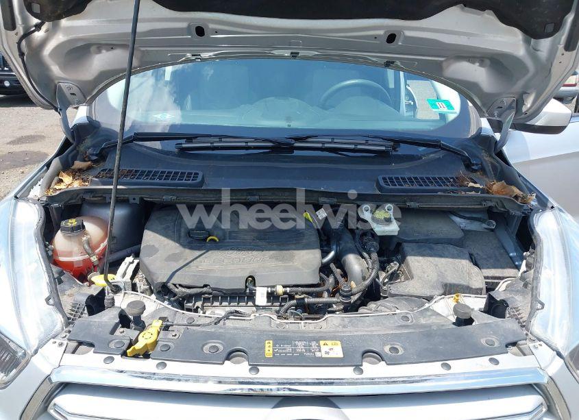 Photo 10 of 2018 Ford Escape SE (VIN 1FMCU9GD8JUD46236)