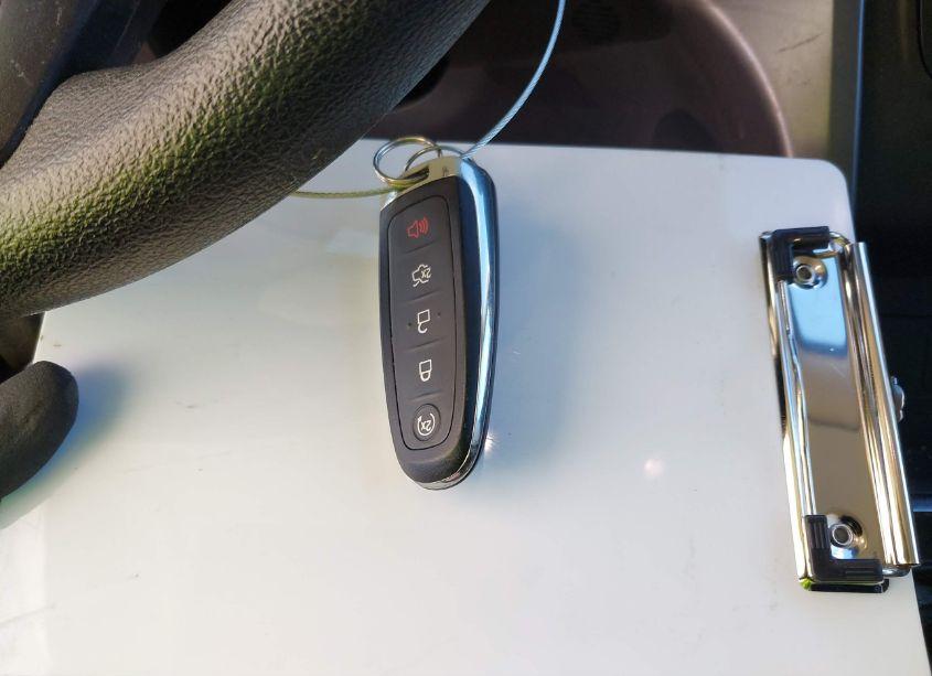 Photo 11 of 2019 Ford Escape SE (VIN 1FMCU9GD8KUA10250)