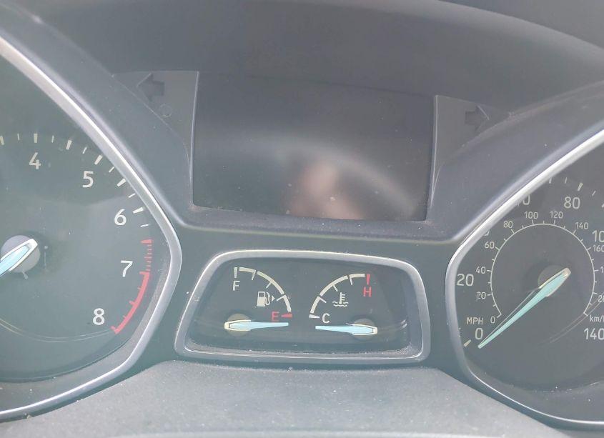 Photo 7 of 2019 Ford Escape SE (VIN 1FMCU9GD8KUA25704)