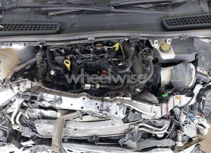 Photo 10 of 2019 Ford Escape SE (VIN 1FMCU9GD8KUA45404)
