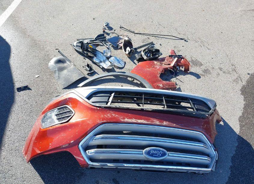 Photo 11 of 2019 Ford Escape SE (VIN 1FMCU9GD8KUA95557)