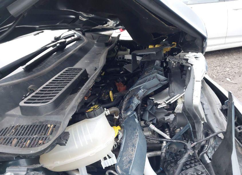 Photo 10 of 2019 Ford Escape SE (VIN 1FMCU9GD8KUB73996)