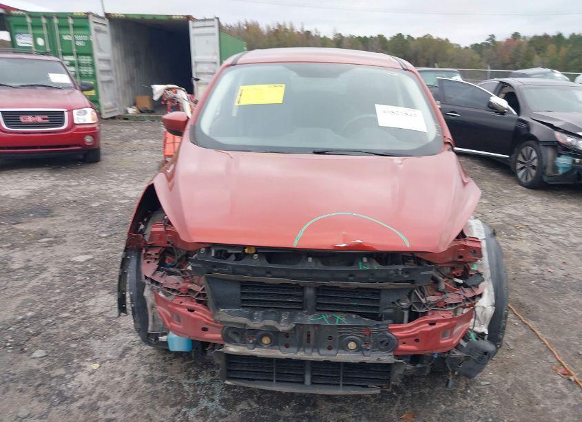 Photo 13 of 2019 Ford Escape SE (VIN 1FMCU9GD8KUB82410)