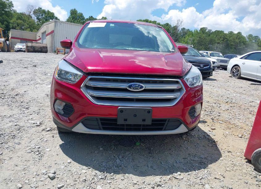 Photo 6 of 2019 Ford Escape SE (VIN 1FMCU9GD8KUB92094)