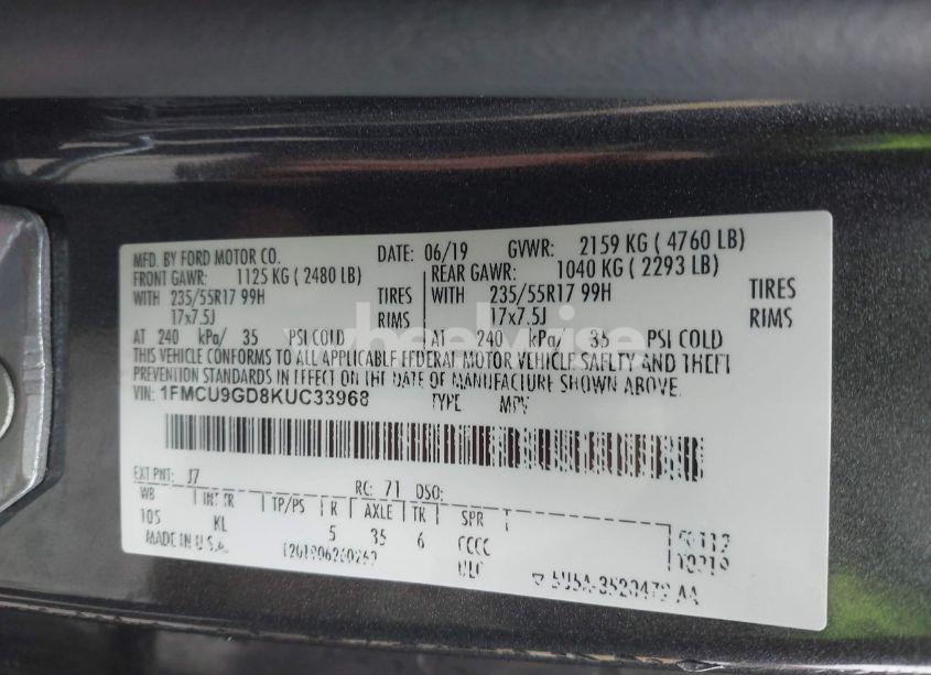 Photo 9 of 2019 Ford Escape SE (VIN 1FMCU9GD8KUC33968)