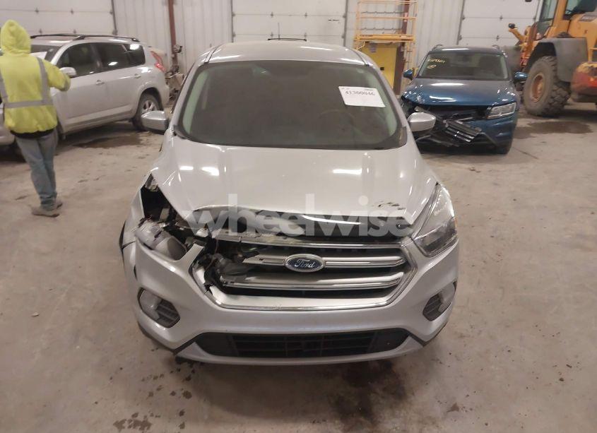 Photo 12 of 2017 Ford Escape SE (VIN 1FMCU9GD9HUB10480)