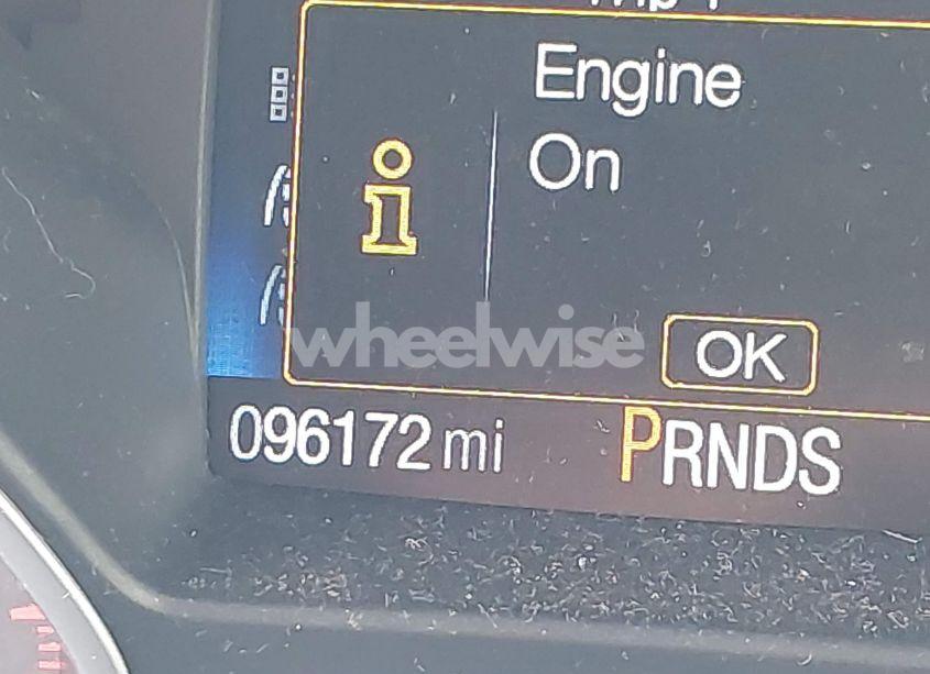 Photo 15 of 2017 Ford Escape SE (VIN 1FMCU9GD9HUB22533)