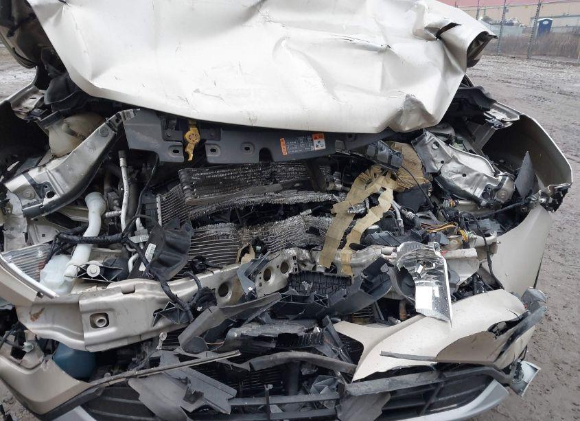 Photo 10 of 2017 Ford Escape SE (VIN 1FMCU9GD9HUB48355)