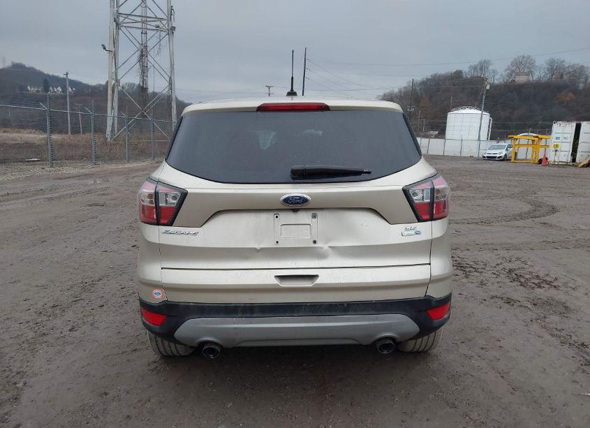 Photo 17 of 2017 Ford Escape SE (VIN 1FMCU9GD9HUB48355)