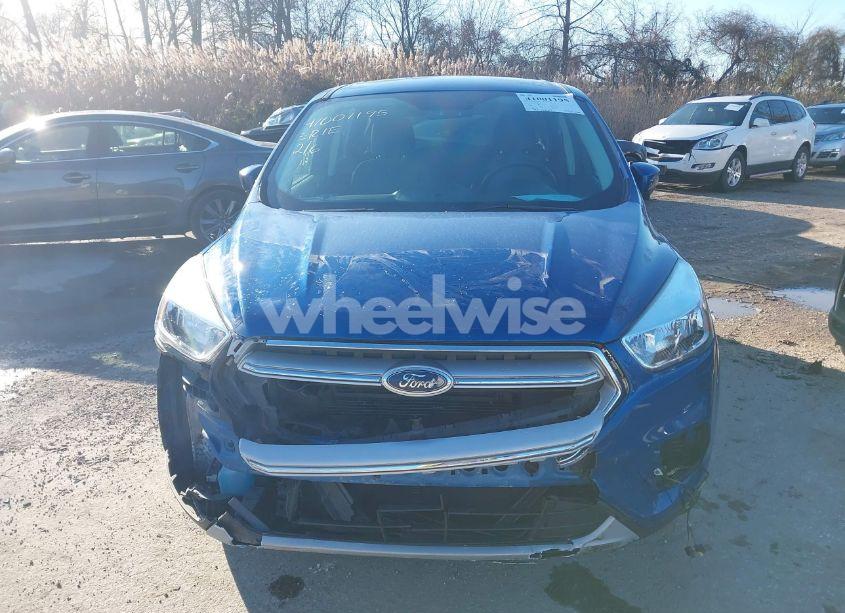 Photo 13 of 2017 Ford Escape SE (VIN 1FMCU9GD9HUB49781)