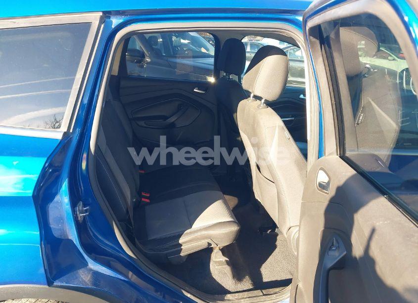 Photo 8 of 2017 Ford Escape SE (VIN 1FMCU9GD9HUB49781)