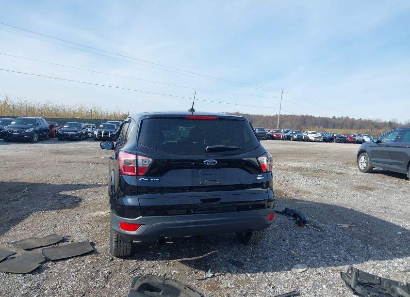 Photo 17 of 2017 Ford Escape SE (VIN 1FMCU9GD9HUB64538)