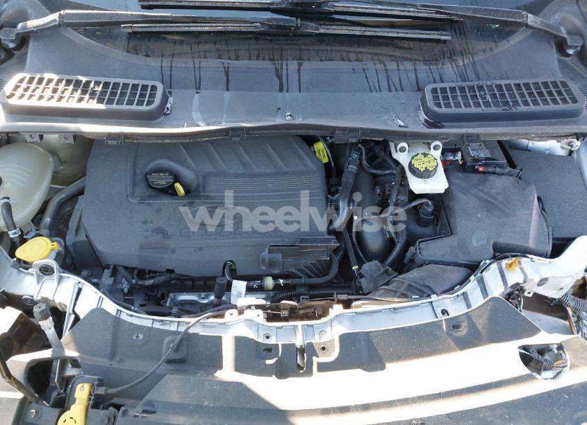 Photo 10 of 2017 Ford Escape SE (VIN 1FMCU9GD9HUB65639)