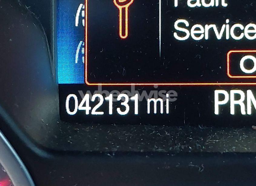 Photo 15 of 2017 Ford Escape SE (VIN 1FMCU9GD9HUB65639)