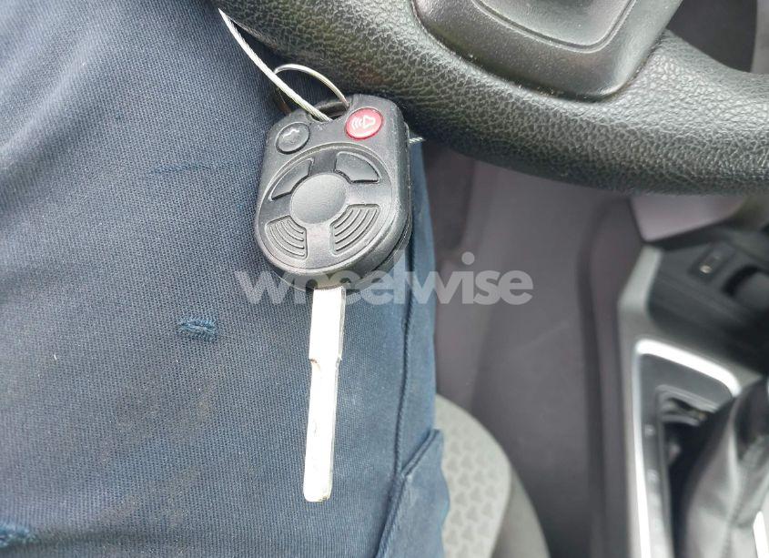 Photo 11 of 2017 Ford Escape SE (VIN 1FMCU9GD9HUB87656)