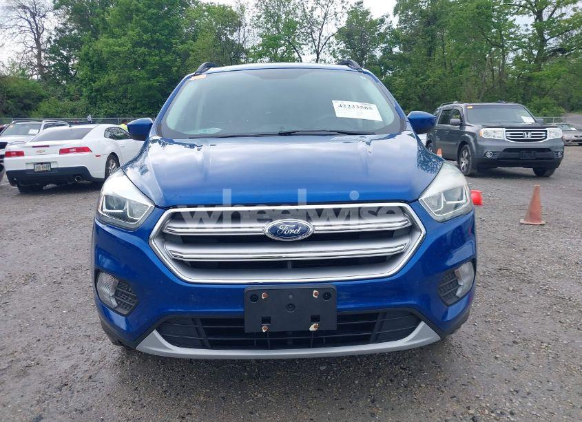 Photo 13 of 2017 Ford Escape SE (VIN 1FMCU9GD9HUB87656)