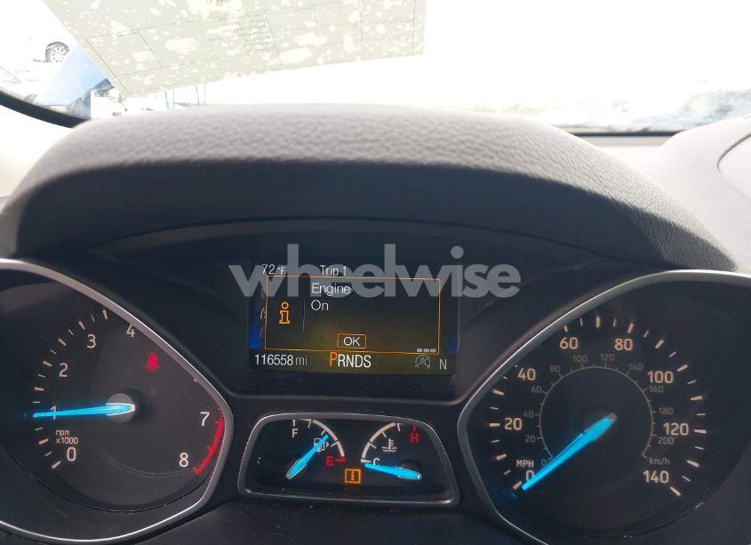 Photo 7 of 2017 Ford Escape SE (VIN 1FMCU9GD9HUB87656)