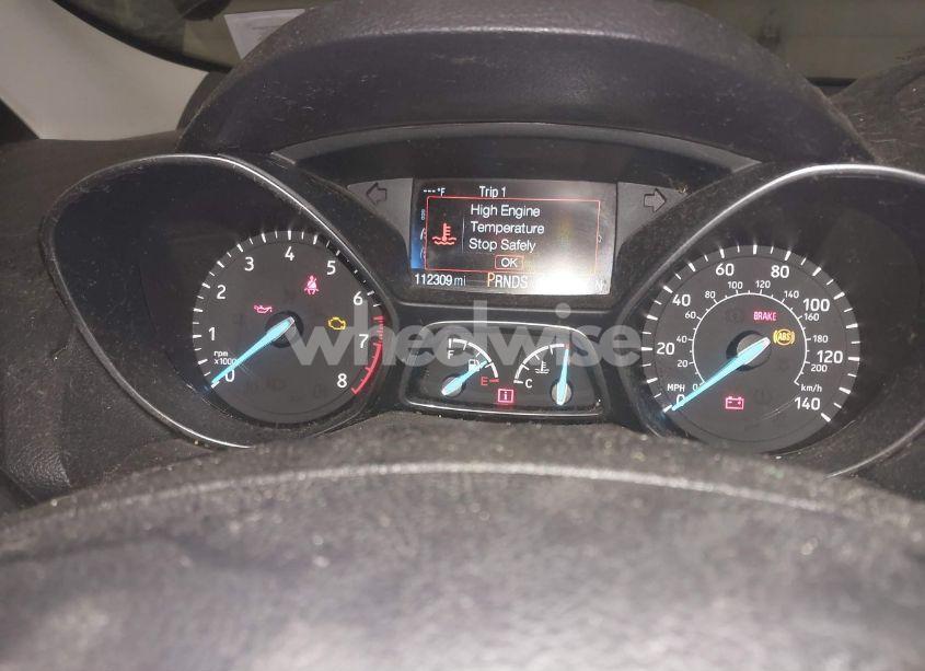 Photo 7 of 2017 Ford Escape SE (VIN 1FMCU9GD9HUB98060)