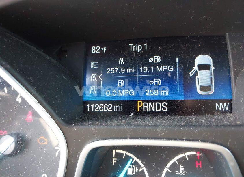 Photo 15 of 2017 Ford Escape SE (VIN 1FMCU9GD9HUC16749)