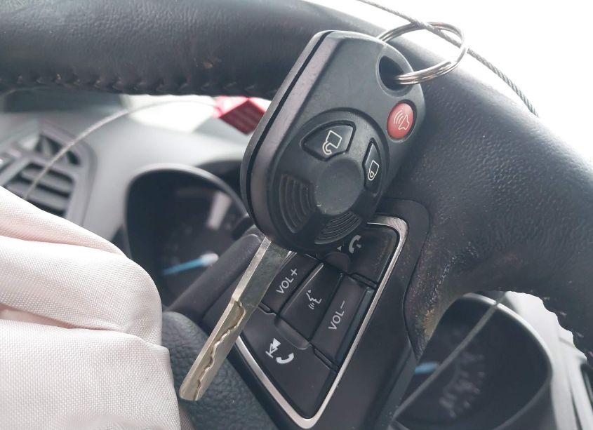 Photo 11 of 2017 Ford Escape SE (VIN 1FMCU9GD9HUC50349)