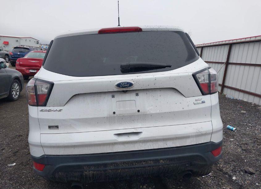 Photo 17 of 2017 Ford Escape SE (VIN 1FMCU9GD9HUC50349)