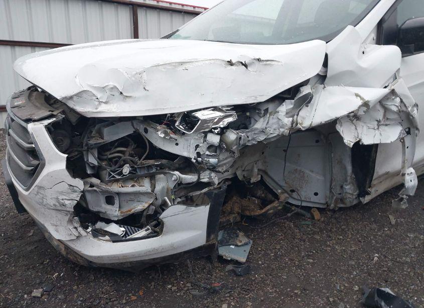 Photo 6 of 2017 Ford Escape SE (VIN 1FMCU9GD9HUC50349)