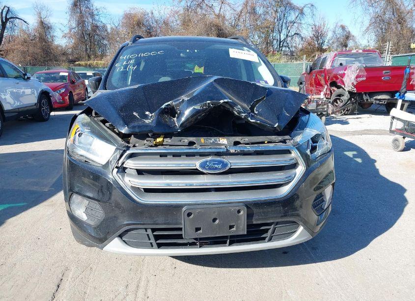 Photo 13 of 2017 Ford Escape SE (VIN 1FMCU9GD9HUC70830)