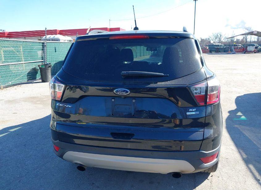 Photo 17 of 2017 Ford Escape SE (VIN 1FMCU9GD9HUC70830)