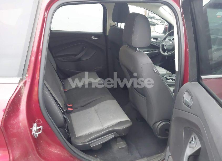 Photo 8 of 2017 Ford Escape SE (VIN 1FMCU9GD9HUC76059)