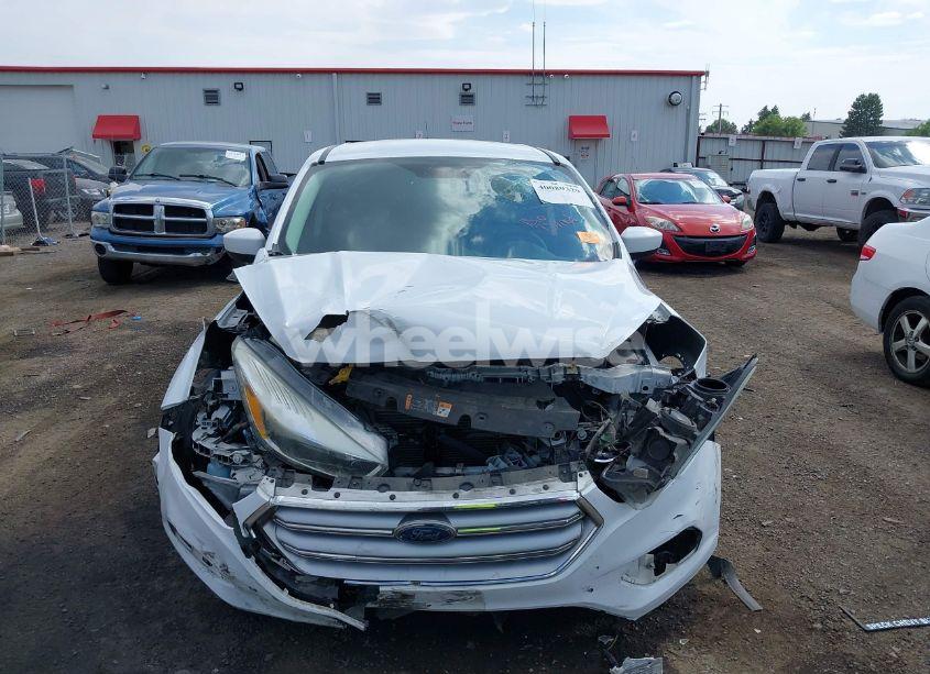 Photo 12 of 2017 Ford Escape SE (VIN 1FMCU9GD9HUC97462)